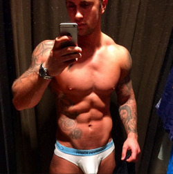 spycamfromguys:  Dan Osborne naked selfie