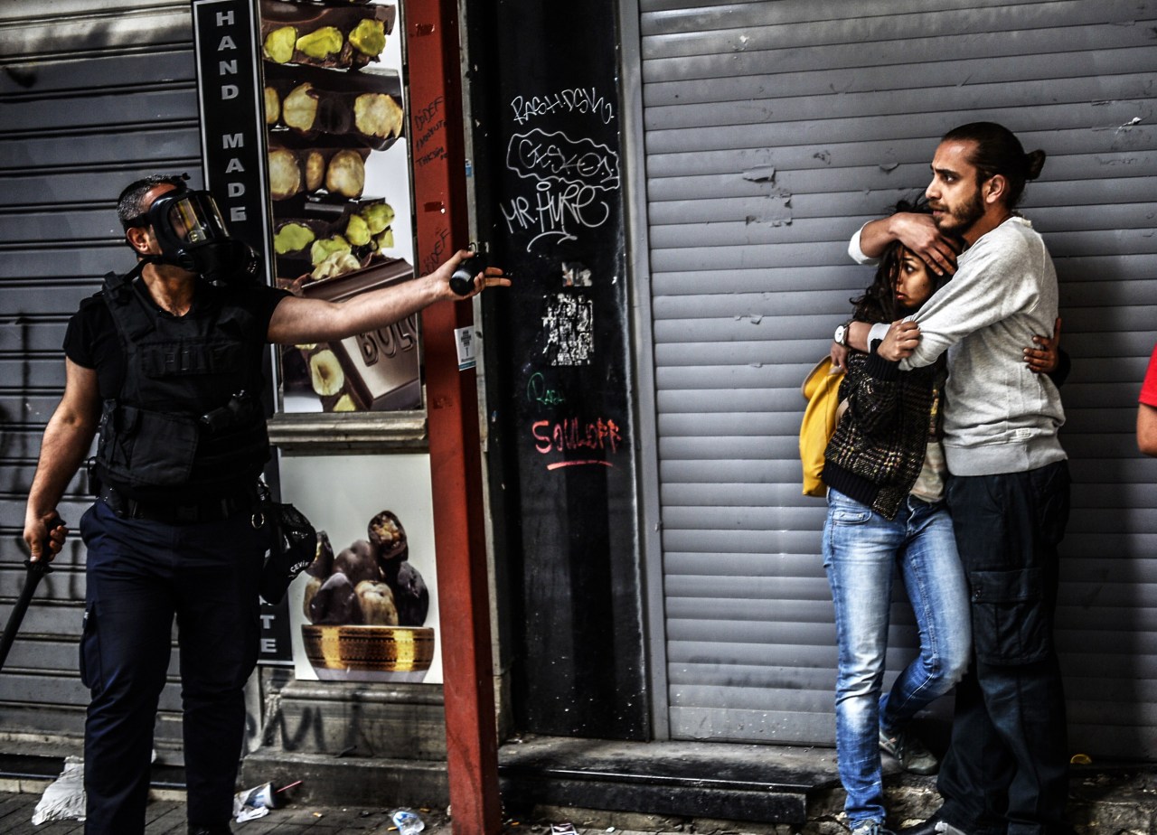 fnhfal:  Protest in Turkey 