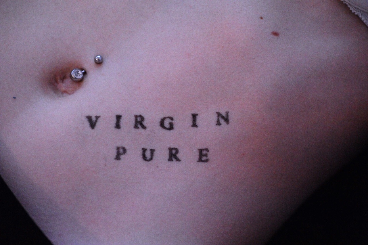 criwes:  Virgin Pure (2016) by Gianni Passeretti