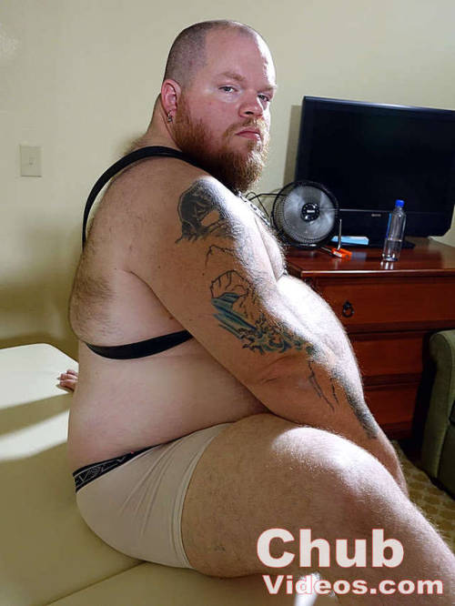 bearhoss: lilchubchaser87: chubvideos: Hoss Peterson - a hairy tattooed chubby leather bear Hoss is 