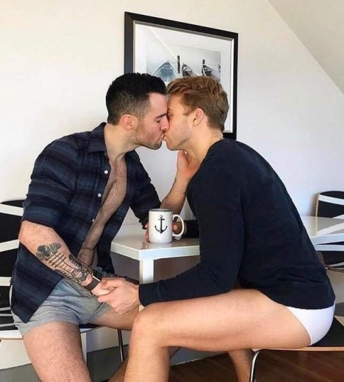 bold-and-masculine:    - The Bold and the Masculine: bold-and-masculine.tumblr.com   
