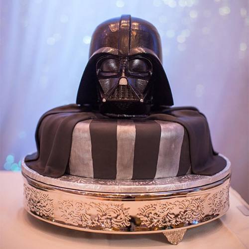 Buzzing for Star Wars tomorrow. Was only right to share this from @disneyweddings #starwars #starwar