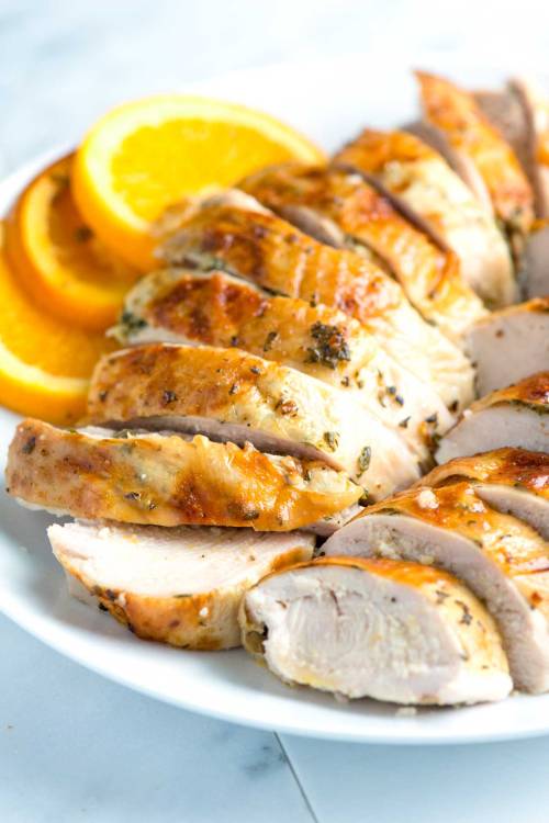 foodffs: Garlic Herb Roasted Turkey Breast with OrangeReally nice recipes. Every hour.Show me what y