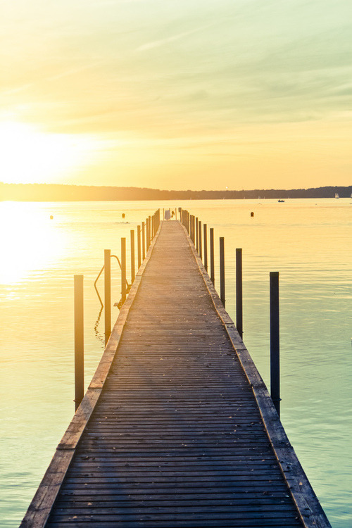 e4rthy:Untitled Furesøen, Denmark by The Top Hat Bandit