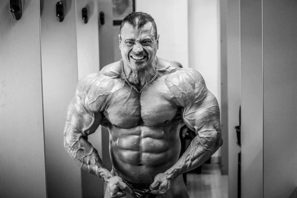 drwannabe:  Thomas Benagli  [more posts of Thomas] 