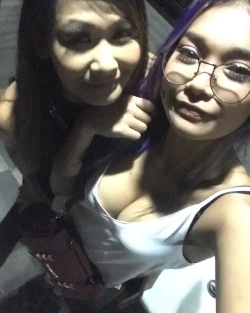myfapfapcollection:  SG HOT and Busty Malay Girl!