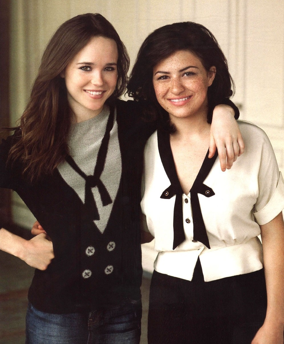 june2734:  Ellen Page and Alia Shawkat 