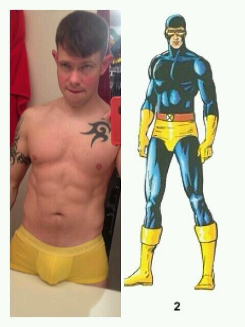 jay-nsfw:  wickedrich77:  gaycomicgeek is fucking sexy!  Had to