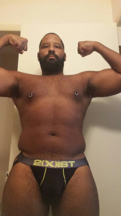 j-cubbear:  Gym progression pics