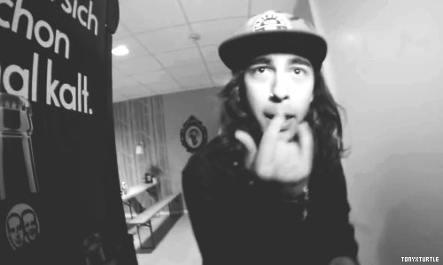 tonyxturtle:   Pierce The Veil | Stagewalk [x] 