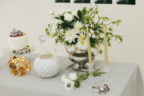 Love this edgy Winter Inspired Bridal Styled Shoot that’s on Styled and Wed today | Captured b