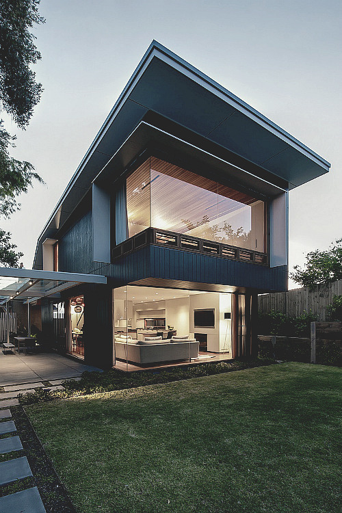 carbonandfiber:  Coogee House 