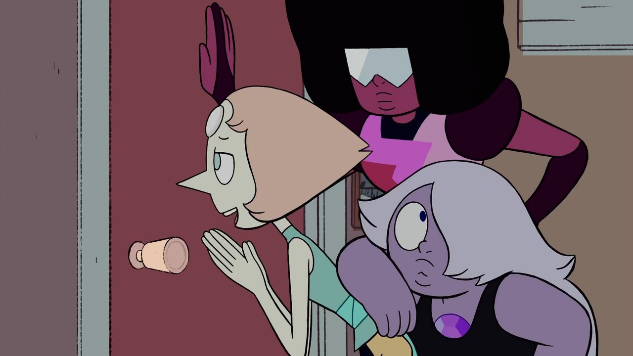 run-on-lightning:  But seriously Amethyst has a thing for Pearl and butts 