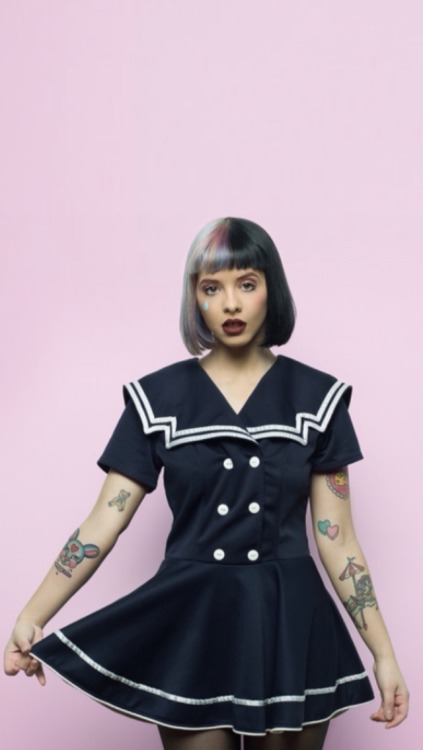 lock-screens:  melanie martinez