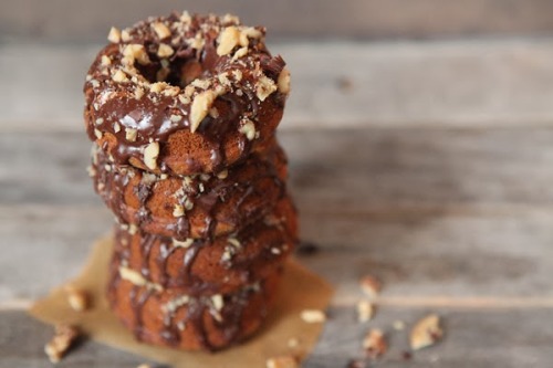 Chunky Monkey – Banana, Chocolate and Walnut Donuts