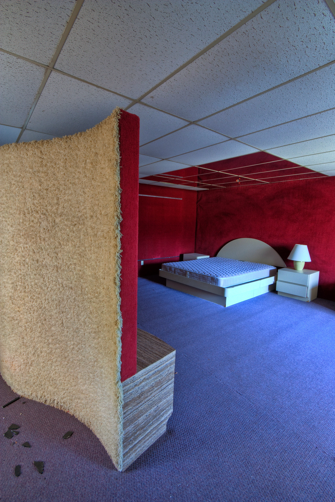 sockdip:  abandoned-playgrounds:  Penn Hills Resort - Penn Hills Resort began in