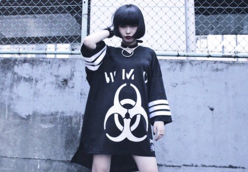 tokyo-fashion:  Baek - 17 years old - Harajuku.