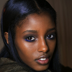 versacegods:Senait Gidey @ Guy Laroche Fall