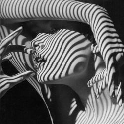 viwtaria:  tiucoelho:  Lucien Clergue  .