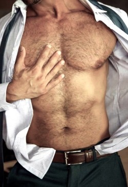 Follow my two hairy men blogs:http://sambrcln.tumblr.comhttp://hairysex.tumblr.com