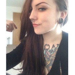 mikaulsuicidee:Haven’t taken any new selfies so have a sort of oldish one. Hi new followers! Where the fuck did you all come from 👋 @suicidegirls #suicidegirls #sgselfiesaturday #sgselfies