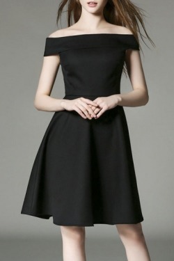blogtenaciousstudentrebel:  Beautiful Dresses 001 \ 002 \ 003 004 \ 005 \ 006 007 \ 008 \ 009 More New Series LINK HERE 