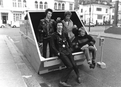 hauntedbystorytelling:  Janette Beckman :: Sex Pistols, Hyde Park, London, 1979