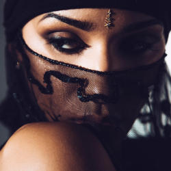 mxdvs:  Tanaya Henry Photography by Mike