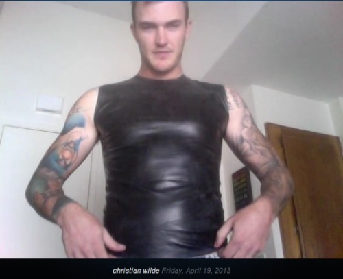 manxrubberboi:  funandphotos:  from my Skype call with Christian Wilde, 4-19-13!!!! He is SO FUCKING COOL, it is absolutely amazing!!!  He could so visit me :P