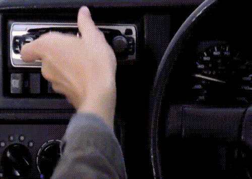 benedictcumbergasm:  hanna-barbara:  wow…  This is the post that killed me   Dem hands.