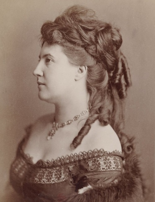 antique-royals:Judith Gautier, French poet and historical novelist.