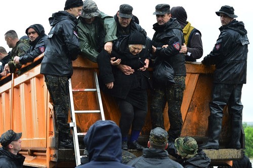 s-selenitas:  Boats sailed through the streets of a Serbian town on Friday on a mission