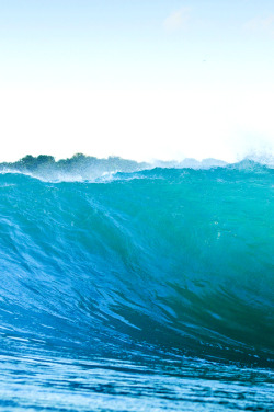 onthebyas:  f-i-j-i:  surf-fear:  photo by Jimmicane  ocean blog  Ocean/surf blog 