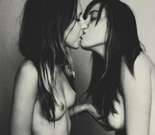 Porn Untitled on We Heart It - http://weheartit.com/entry/47941650/via/Jaynesnewlife photos