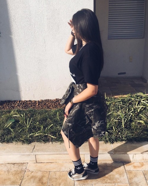 http://streetgrl.tumblr.com/post/161438025767