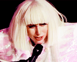 tinnituus:  Lady Gaga performing ‘Gypsy’ live at the artRave 