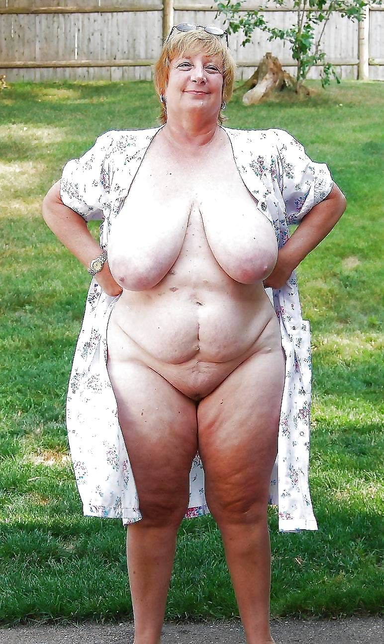 Big butt bbw mature granny ass