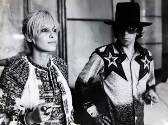 green38-love:   Anita Pallenberg &amp; Keith Richards on Barbarella film stage,