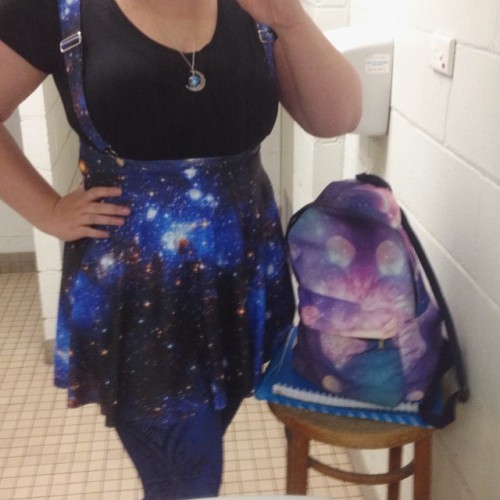 You can never have too much galaxy print. 💙💙💙💙💙💙💙💙💙💙💙 I love my new piece & it’s goes perfectly with my Neptune leggings. @blackmilkclothing thank you 😙 #BlackMilk #BlackMilkGirl #Galaxy #BMGalaxyBluePinaforePocketSkaterSkirt