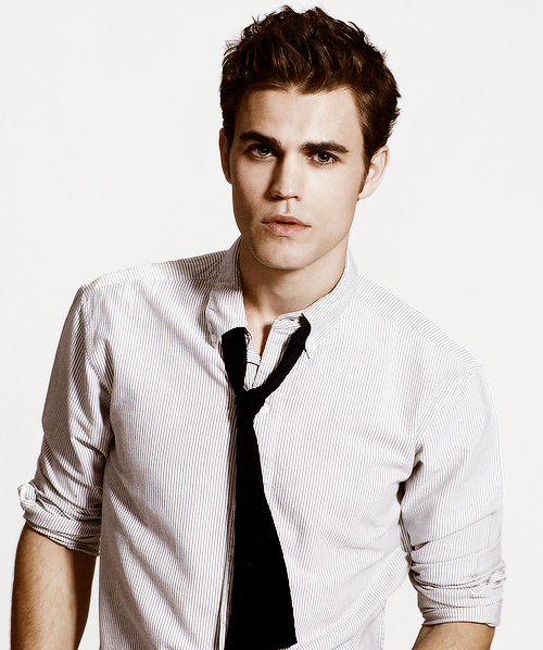 Paul Wesley Tumblr_nzpo6wJPNr1sv5u1wo1_500