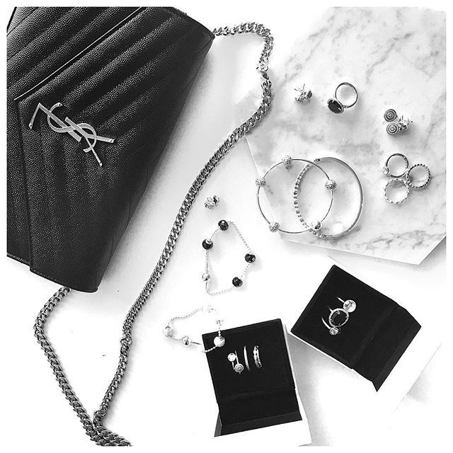 Via***     fromluxewithlove **  