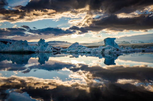 landscape-photo-graphy: Stunning Icelandic Landscapes  by Jakub Polomski