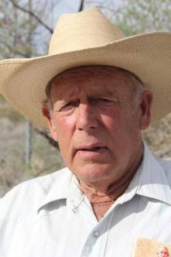 the-unpopular-opinions:  Here’s my opinion Cliven Bundy. While most of you may agree with the racist statements he made, but I disagree with him. As you may know, he said that Blacks are better off as slaves because they do nothing but live off the