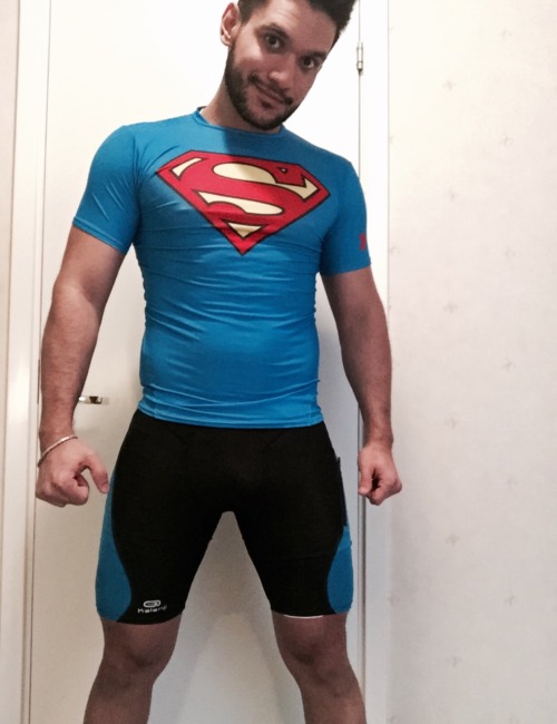 lyon8668:  sahara–12:  lyon8668:  Super workout to Superman! 💪😅 My alter ego…! Hihi sometimes I can be a super hero 😏  You are my Super Hero! Xox  Am I it?! 🙊😁