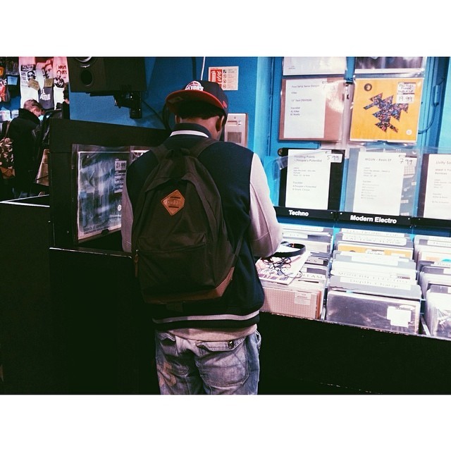lambchopproject:  This happened today…. #vinyls #Records #vsco #vscocam #music