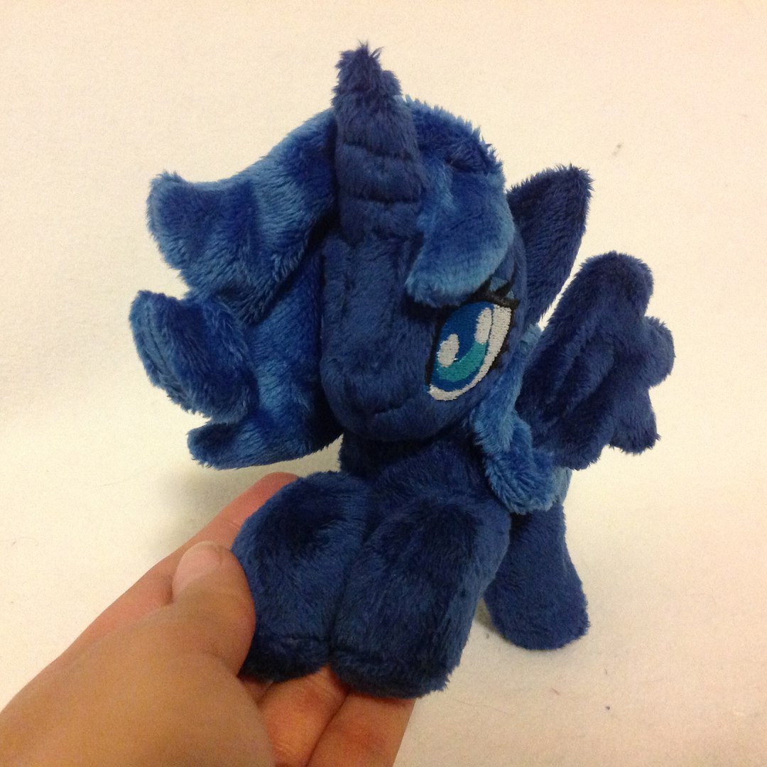 burgunzik:  Mini Luna   My shop on Etsy: https://www.etsy.com/shop/BurgunzikShopMy
