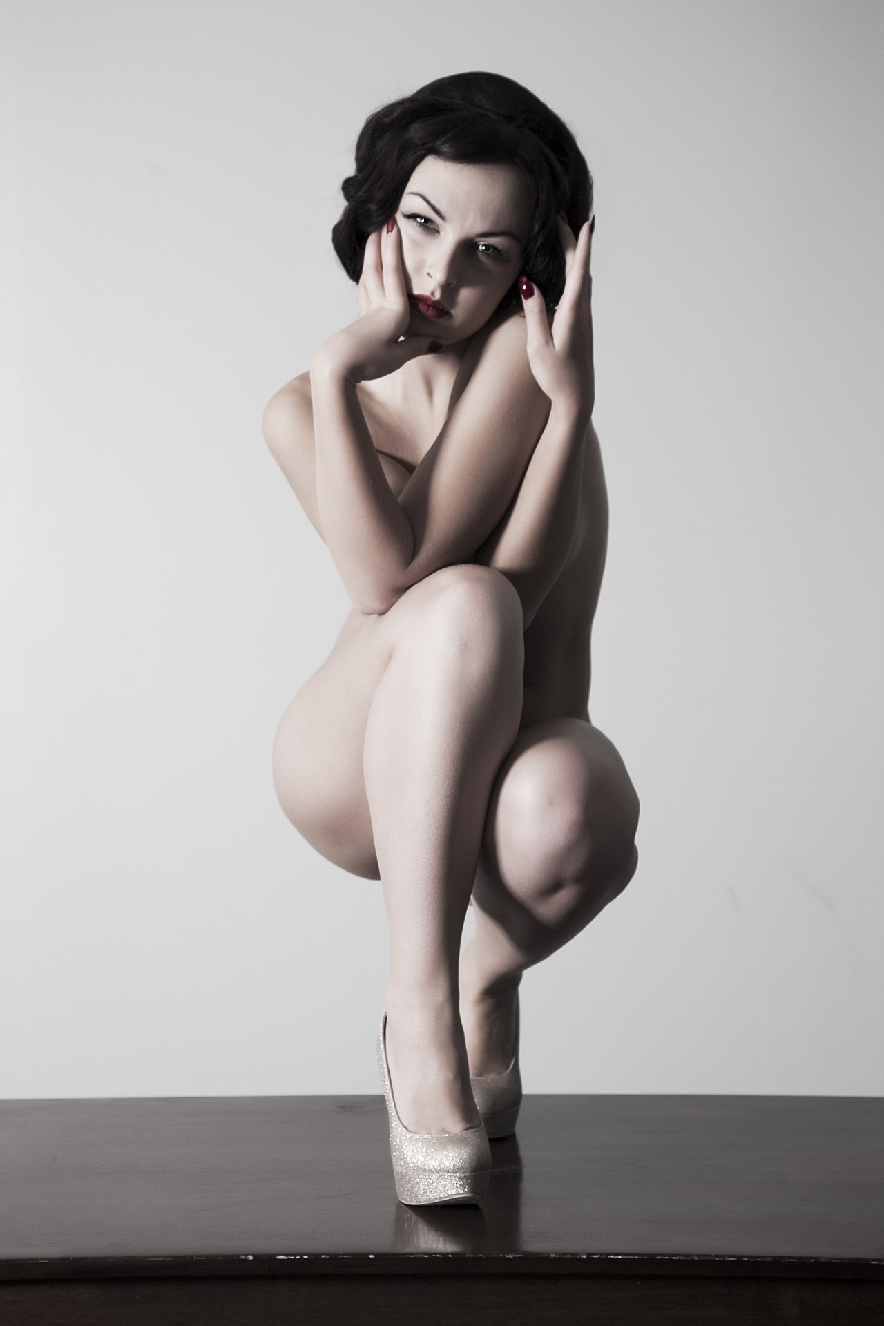 anastasiaarteyeva:  Perfectly implied.  Love these series by Rod Price.  
