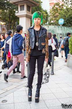 tokyo-fashion:  20-year-old Momoko on the