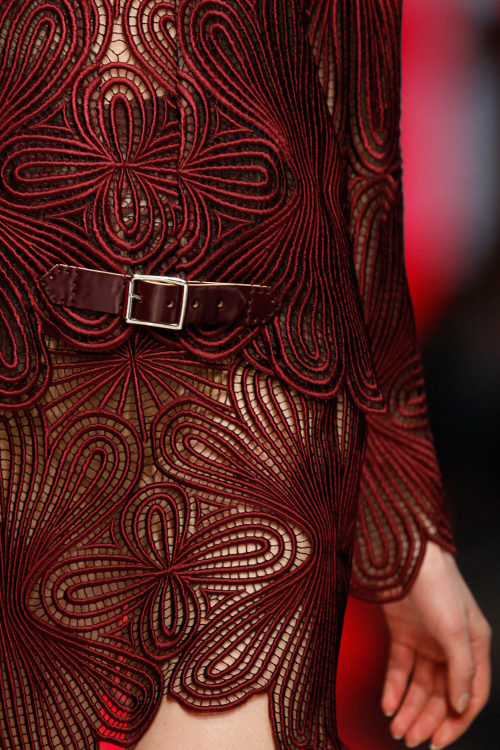 Sex sofiazchoice:Christopher Kane Fall 2013 Ready-to-Wear pictures