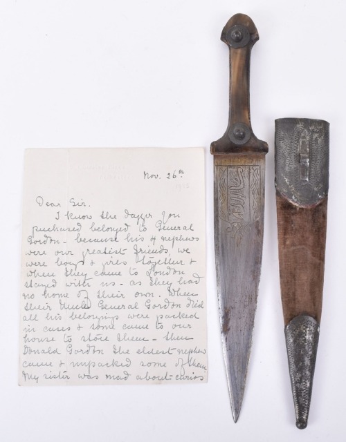 victoriansword: North African Dagger with Possible Connections to Gordon of Khartoum Keep reading